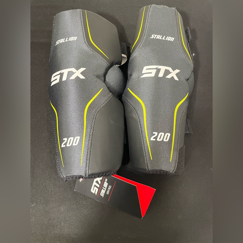 New Stallion STX 200 Lacrosse Arm Elbow Pads Medium